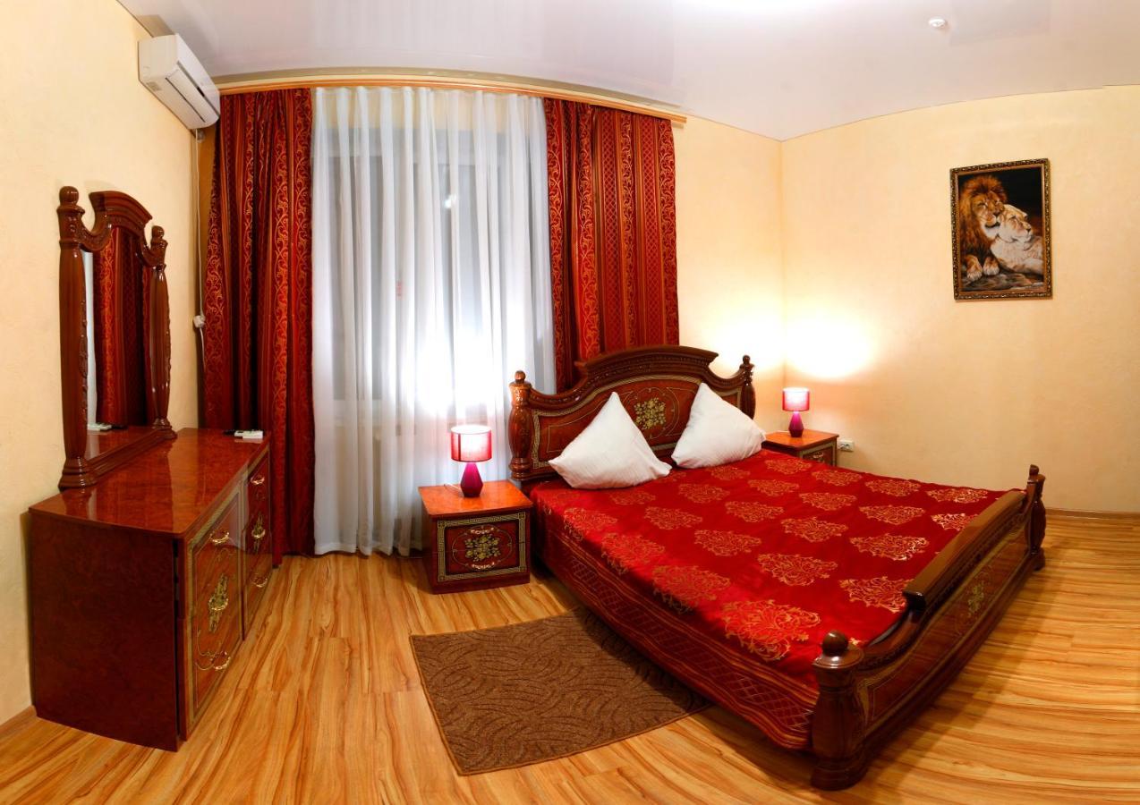 De Luxe Hotell Khmil'nyk Eksteriør bilde